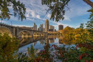 minneapolis_mn_Minneapolis_Mississippi_Skyline
