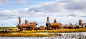 Roestige locomotieven bij Nome, Alaska