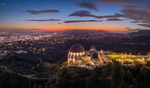 Griffith Observatory in Los Angeles bij avond