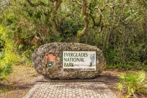 Entreebord in natuur in Everglades National Park, Florida