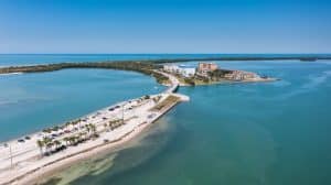 Luchtfoto van Sand Key bij Clearwater Beach, Florida