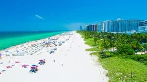 Hotelzone aan het strand in Miami, Florida