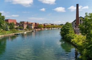 Historisch dorp aan het Erie Canal in Finger Lakes, NY