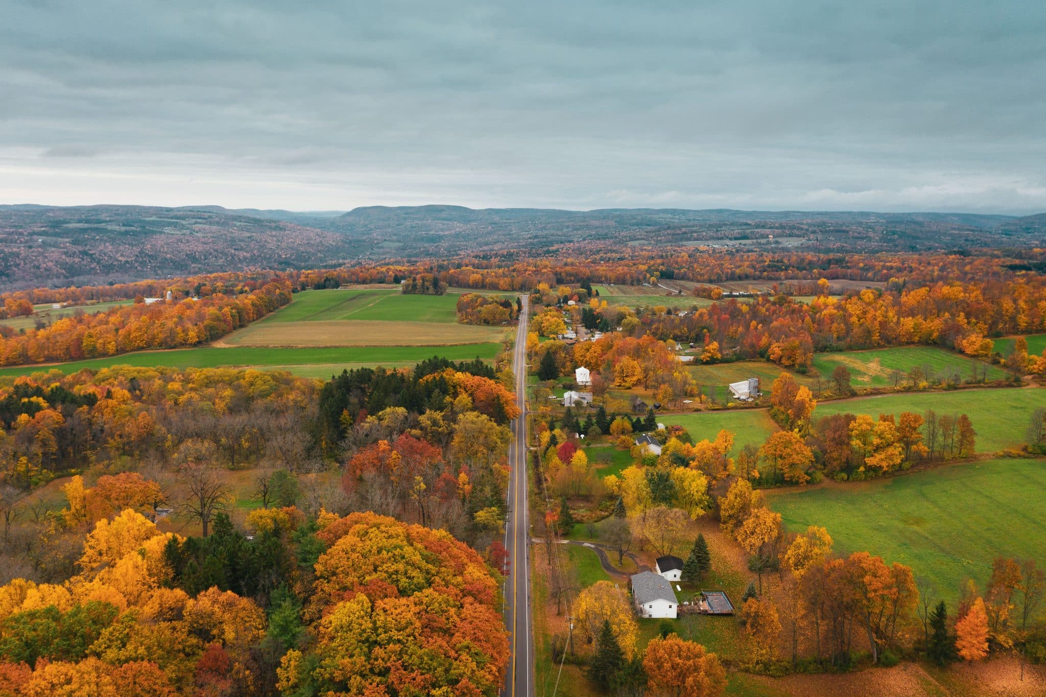 Herfstlandschap bij Ithaca vanuit de lucht