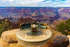 Scenic locator op uitkijkpunt Grand Canyon National Park Arizona
