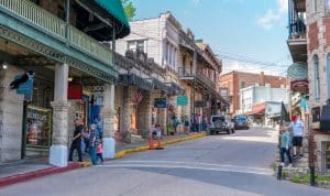 Historische winkelstraat in Eureka Springs, Arkansas
