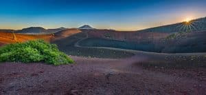 Zicht op Cinder Cone krater in Lassen Volcanic National Park, California