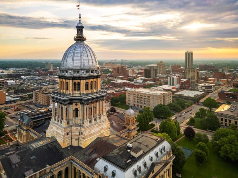 Rockford Illinois capitool en skyline