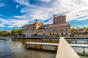 Rockford Illinois historisch gebouw aan het water