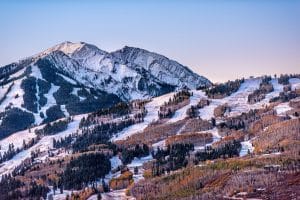 Besneeuwde hellingen in Aspen, Colorado