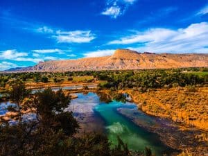 Plateau en rivier in Grand Junction, Colorado
