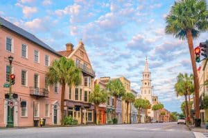 Zuidelijke Staten - Historische kerk en huizen in Charleston South Carolina