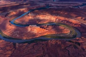 Bocht van de Colorado River in Canyonlands bij Moab, Utah