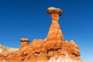 Hoodoos en blauwe lucht in Kanab, Utah
