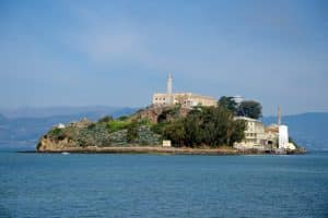 Alcatraz eiland met gevangenis in San Francisco, California
