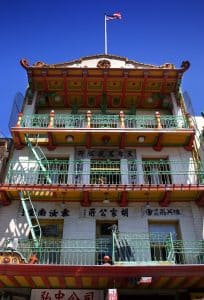 Traditionele Chinese gevel in Chinatown San Francisco, California