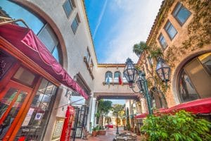 Winkelstraat El Paseo in Santa Barbara, California