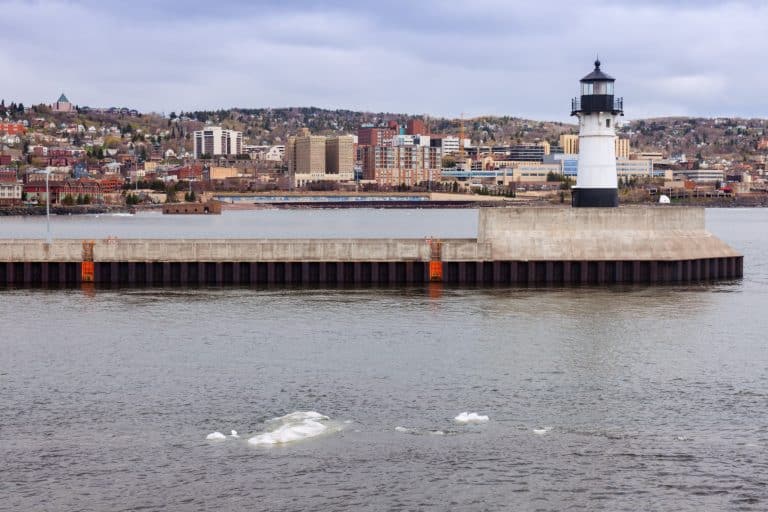 Vuurtoren bij de haven van Duluth, Minnesota