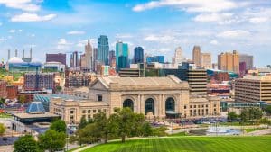 Union Station en skyline van Kansas City Missouri