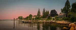 Huizen aan de waterkant in Mystic Connecticut