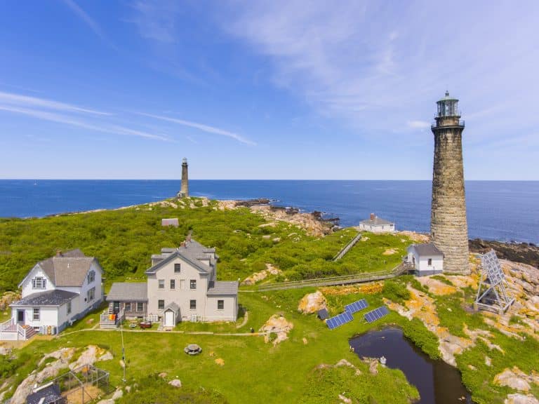 Haven in Rockport Massachusetts met boten bij zonsondergang