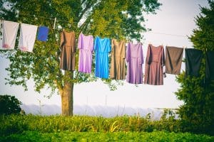 Amish wasgoed aan waslijn in Lancaster Pennsylvania