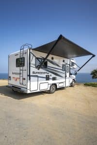 Road Bear C23-25 exterieur zijaanzicht luifel