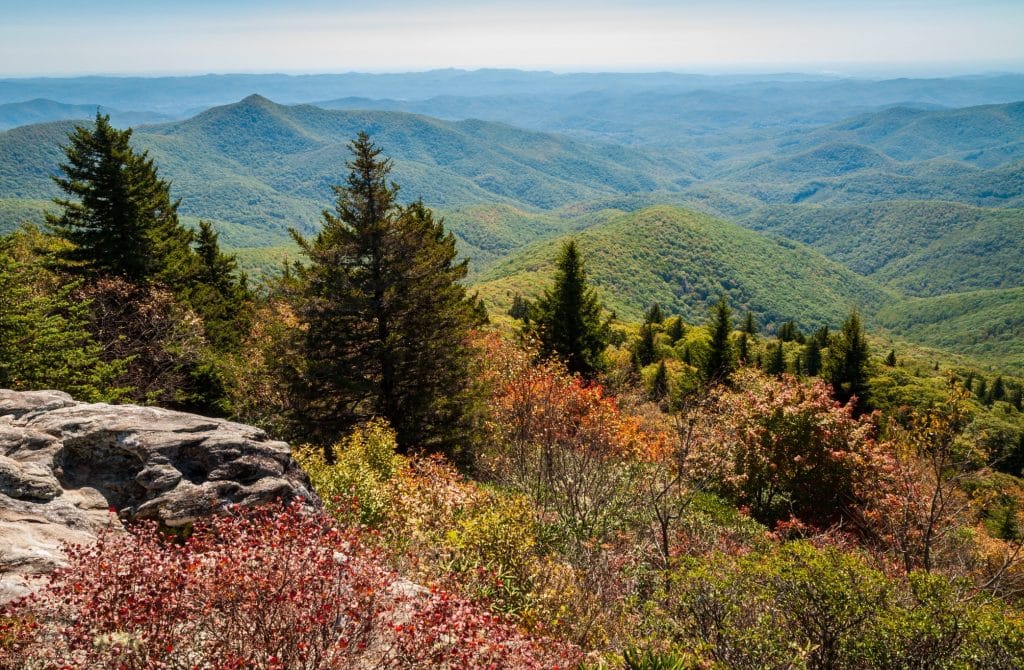 Uitzicht op bergen in Shenandoah National Park