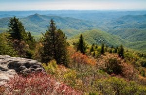 Uitzicht op bergen in Shenandoah National Park