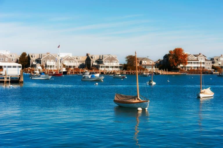 Boten aan de kade van Nantucket Massachusetts