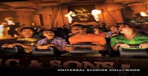 Bezoekers in een attractie bij Universal Studios Hollywood in Los Angeles