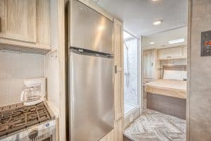 Badkamer El Monte FS Family Sleeper met douche
