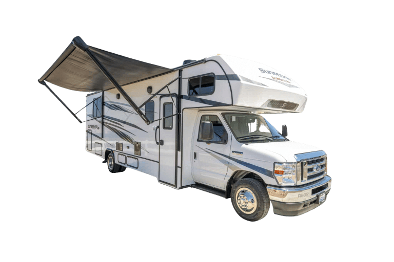 Hier zie je de El Monte FS Family Sleeper met uitgeschoven luifel. Ideaal om buiten te zitten op de camping tijdens je rondreis door de VS.