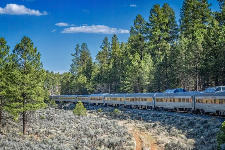 Historische trein bij de Grand Canyon in Arizona