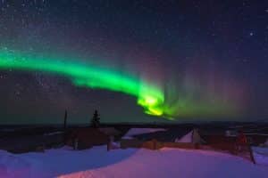 Fairbanks Alaska noorderlicht boven huizen