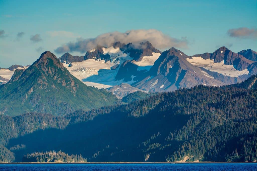 Gletsjer en bergen bij Kachemak Bay Homer Alaska