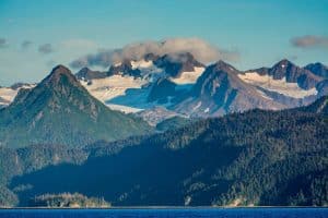 Gletsjer en bergen bij Kachemak Bay Homer Alaska