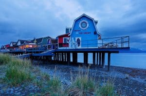 Pier met winkels Homer Spit Alaska