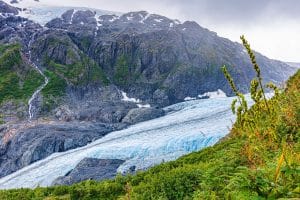 Seward Alaska Exit Glacier tussen bergen en groen