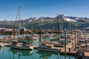 Seward Alaska haven met boten en bergen zomer