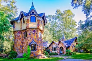Stenen huis met toren in Fairhope Alabama