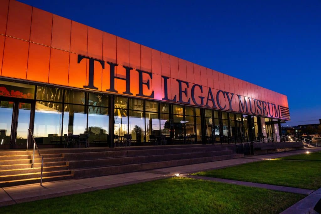 The Legacy Museum gebouw in Montgomery Alabama