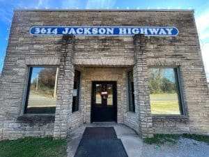 Gebouw met adres 3614 Jackson Highway in Muscle Shoals