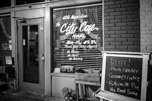 Cafe voorgevel Tuscaloosa Alabama straat