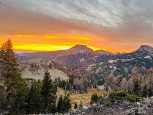 Lassen Volcanic National Park bergen bij zonsopgang