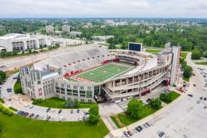 Memorial Stadium in Bloomington vanuit de lucht.